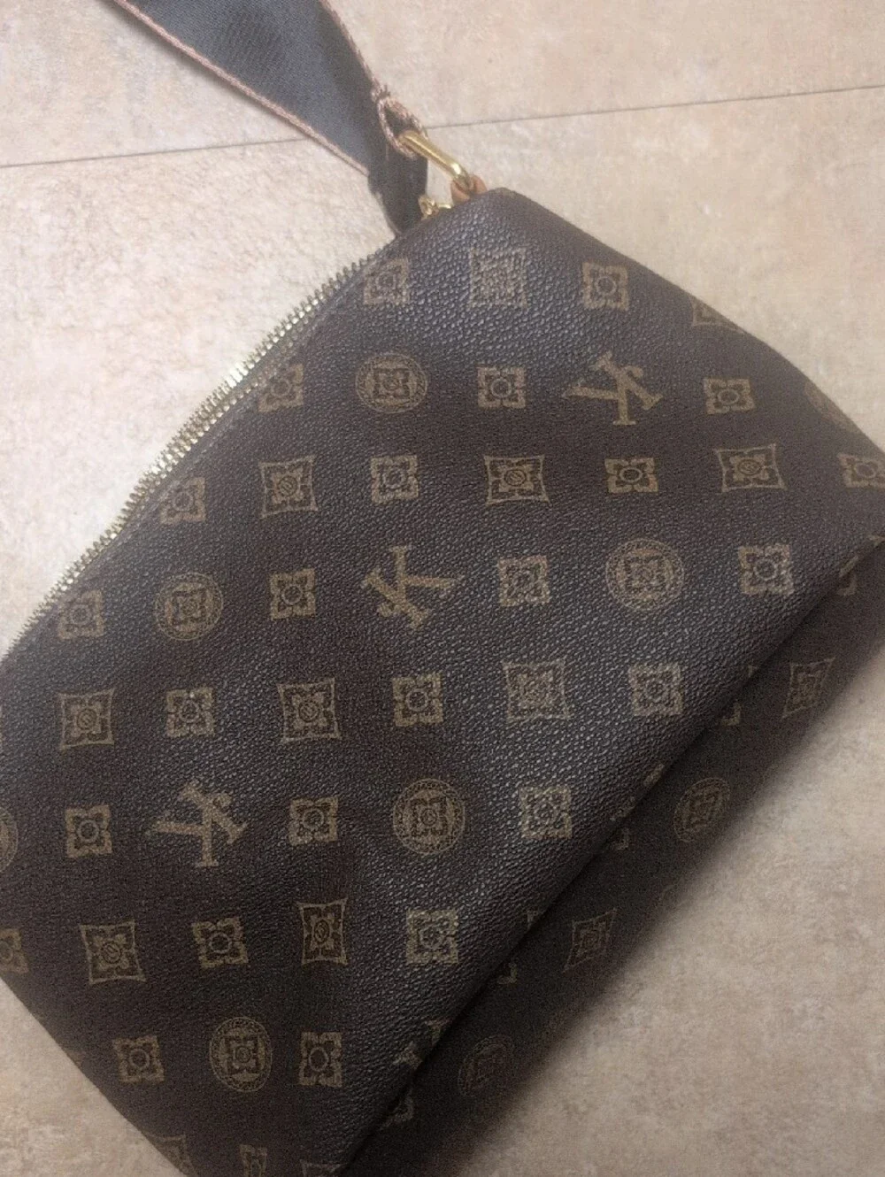 Shandidaishu Brown Monogram Crossbody Bag with Adjustable Strap